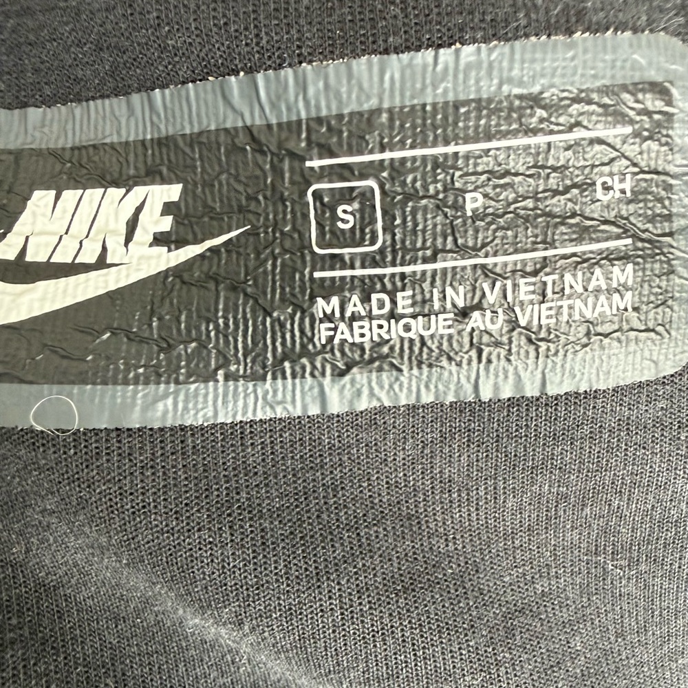 Nike Tech Men's Black Full-Zip Hoodie & Jogger Set - Picture 6 of 7